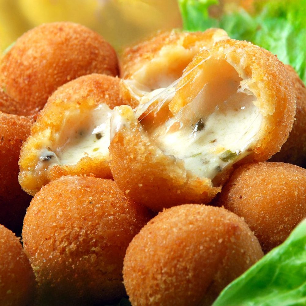Bolinhas de queijo fritas